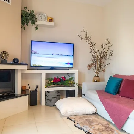 4 Seasons Ideal House Διαμέρισμα *
